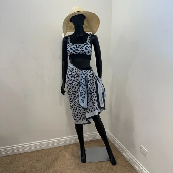 Burberry Monogram Pareo Scarf Wrap Dress Multiway New Luxury - Picture 2 of 10